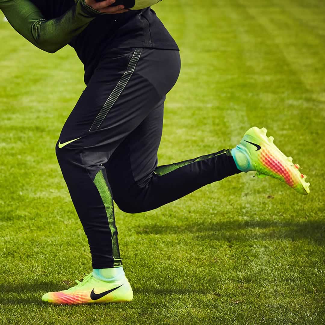 nike magista obra uk