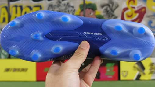 adidas nemeziz wit