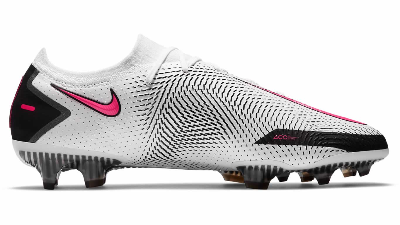 nike daybreak football boots