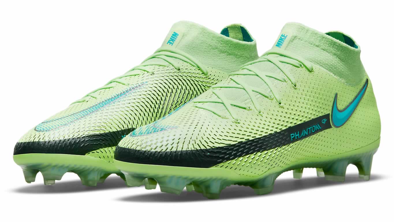 Nike Impulse Green Boots