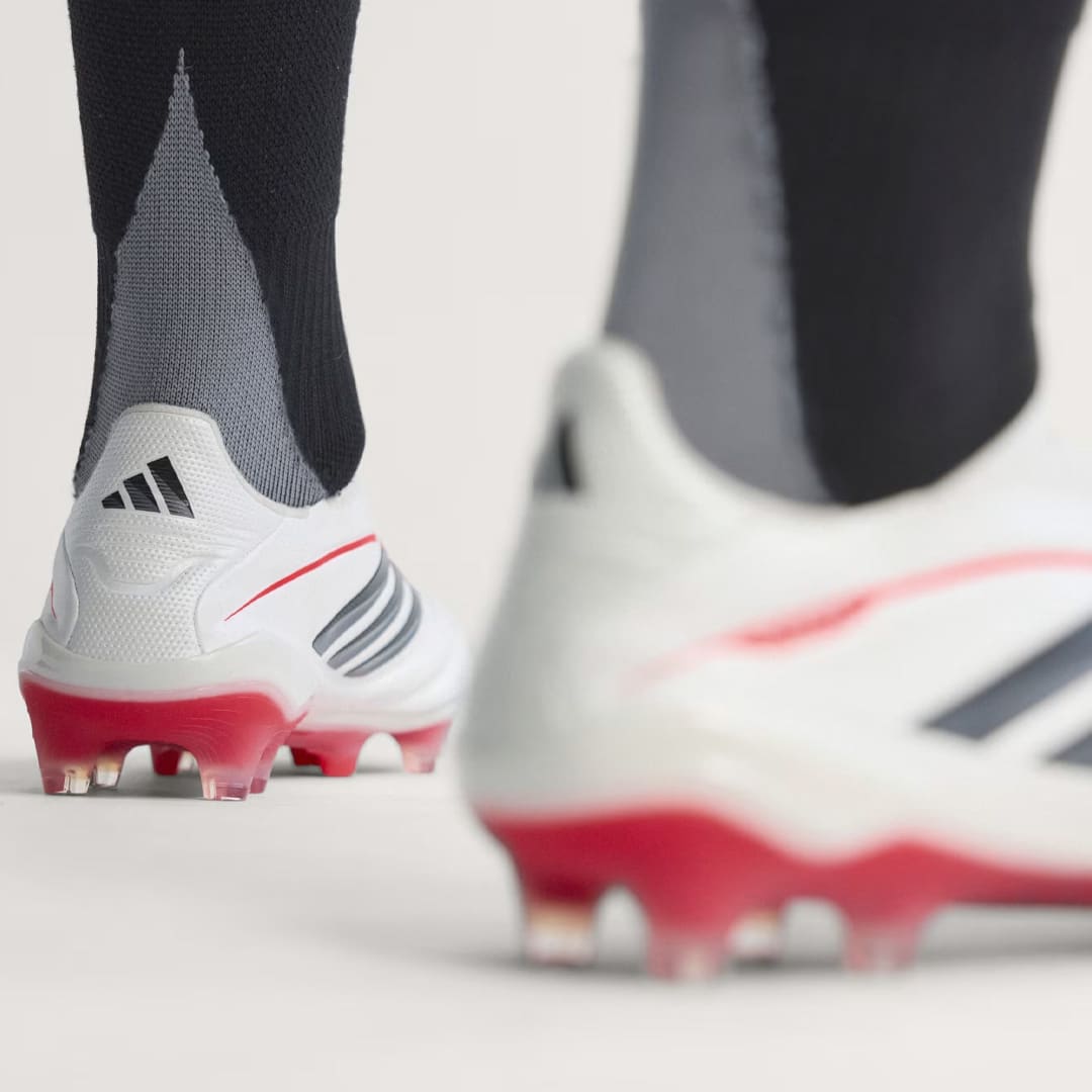 What are the Best Football Boots for Defenders? Centre Backs & Full-backs