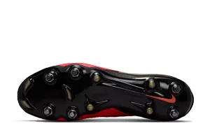 Nike Phantom 6 Low Elite soleplate