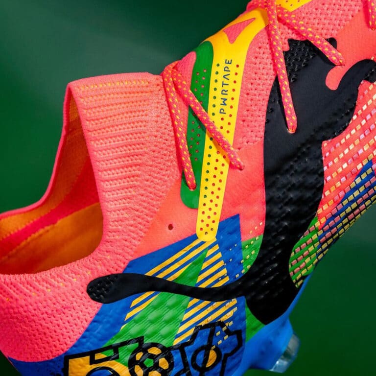 customise your own nike football boots