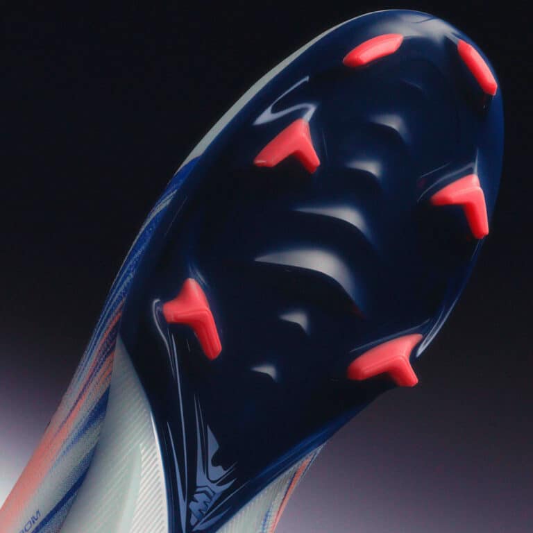 mds nike boots